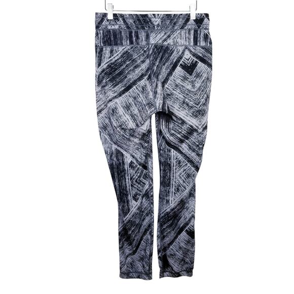 Lululemon Athletica Namaskar Pant II Heat Wave Black Geometric Size 6 - Picture 6 of 10